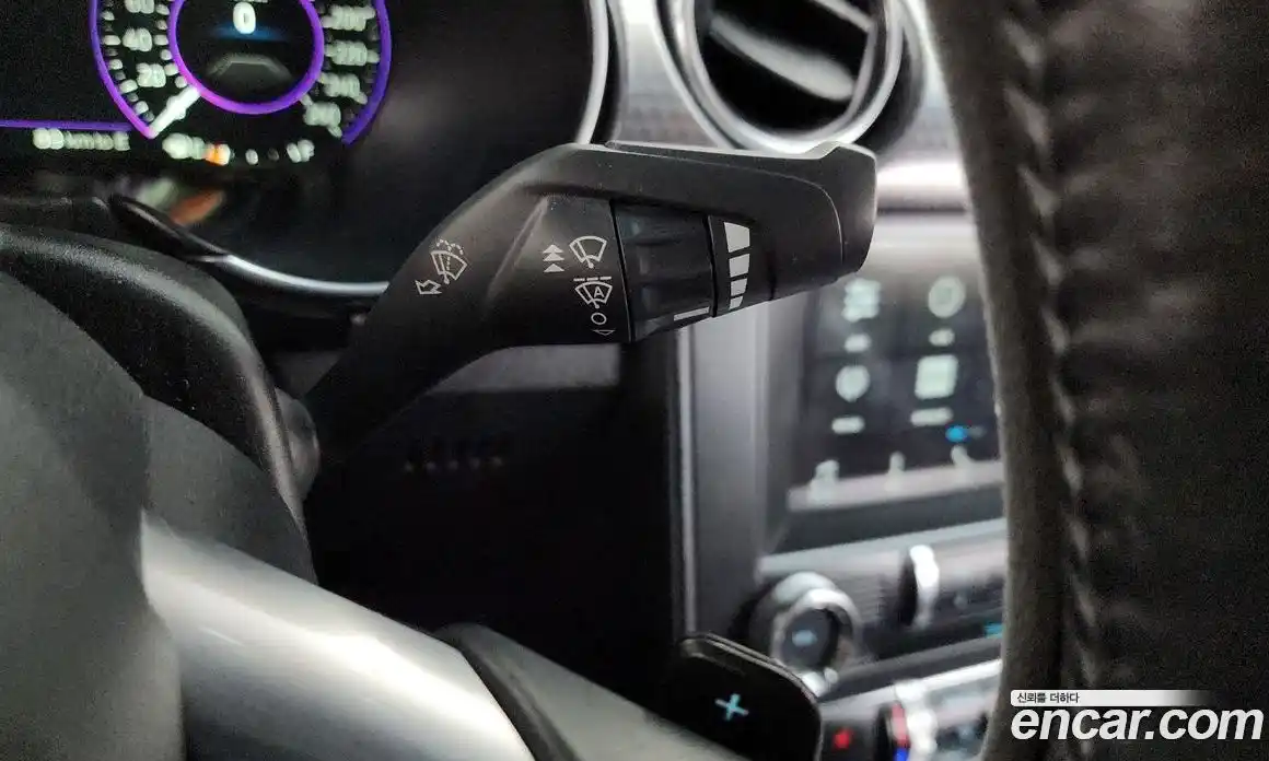 Ford Mustang 2018 2.3 Автомат в Москве № 303268, фото 3