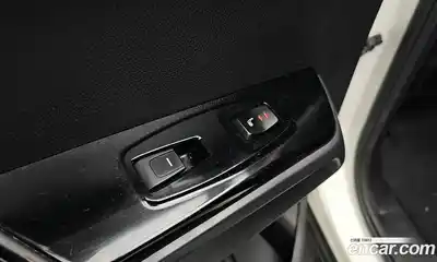 SsangYong Torres 2024 0.2 Автомат в Москве № 30336, миниатюра 12