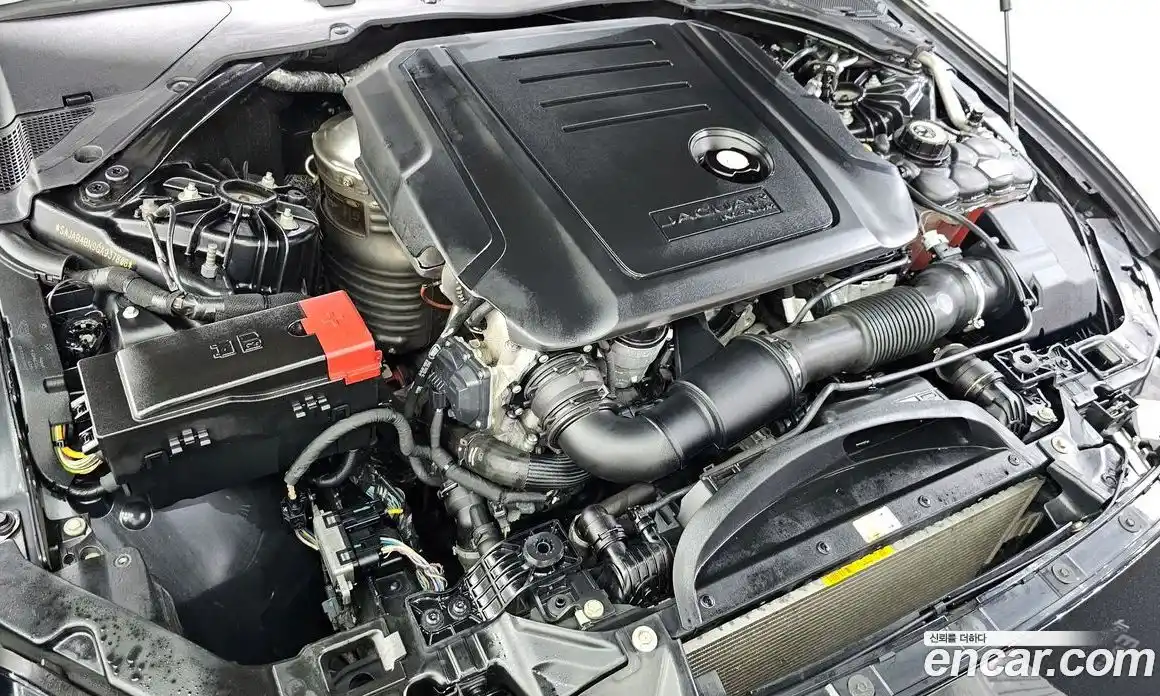 Jaguar XE 2016 2.0 Автомат в Москве № 309033, фото 12