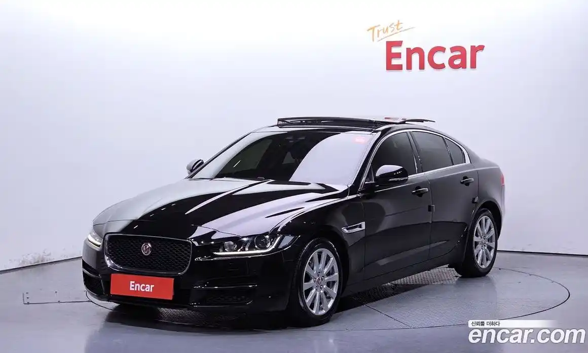 Jaguar XE 2016 2.0 Автомат в Москве № 309033, фото 5