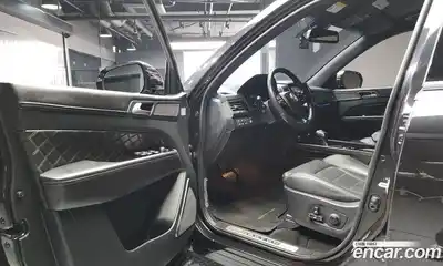 SsangYong Rexton 2020 2.2 Автомат в Москве № 31882, миниатюра 3