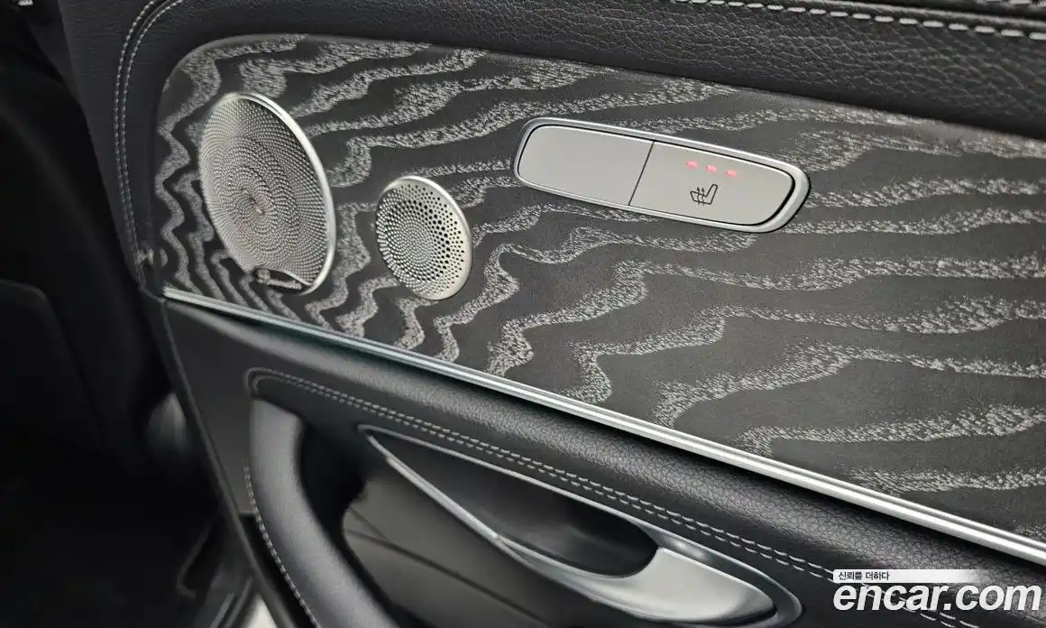 Mercedes-Benz E-Class 2021 2.0 Автомат в Москве № 324930, фото 9