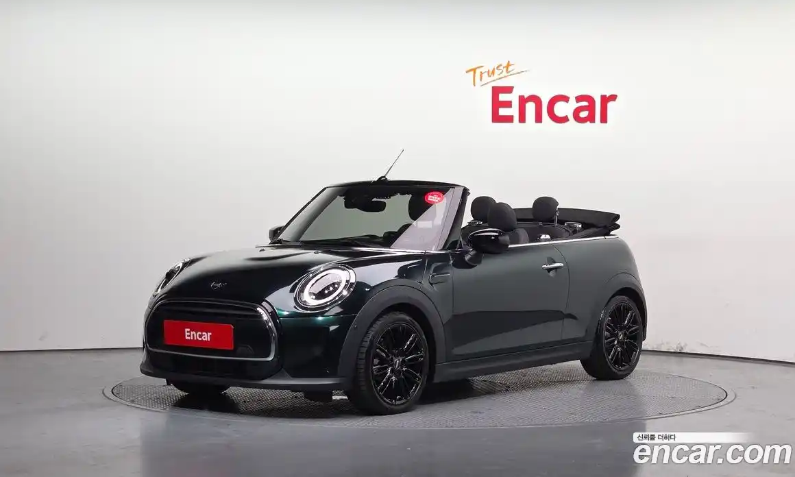 Mini Cooper Convertible 2024 1.5 Автомат в Москве № 328762, фото 2