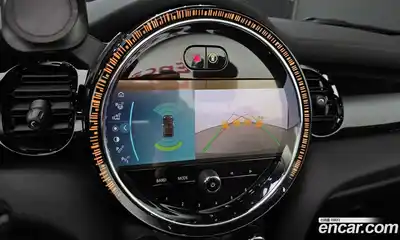 Mini Cooper Convertible 2024 1.5 Автомат в Москве № 328762, миниатюра 8