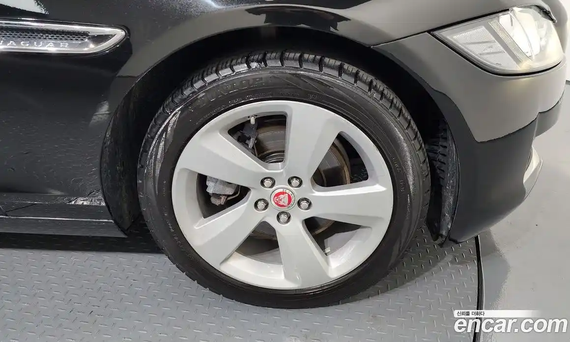 Jaguar XF 2018 2.0 Автомат в Москве № 335791, фото 5