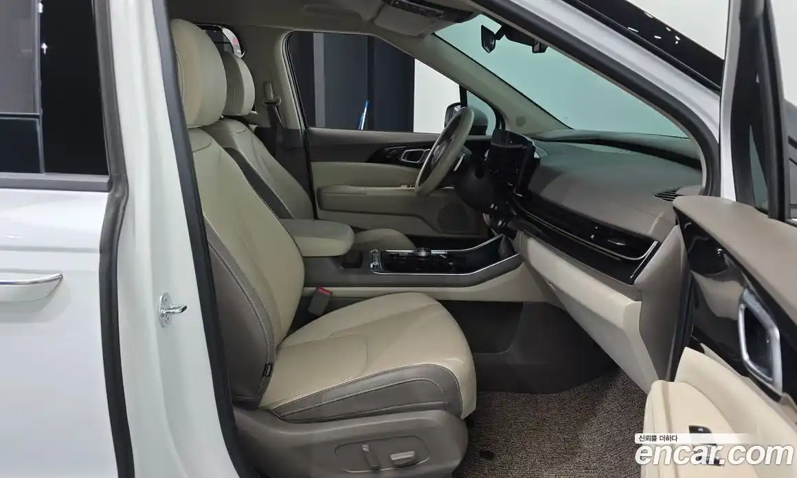 Kia Canival 2024 2.2 Автомат в Москве № 337712, фото 12