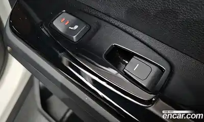 SsangYong Torres 2023 1.5 Автомат в Москве № 36144, миниатюра 3