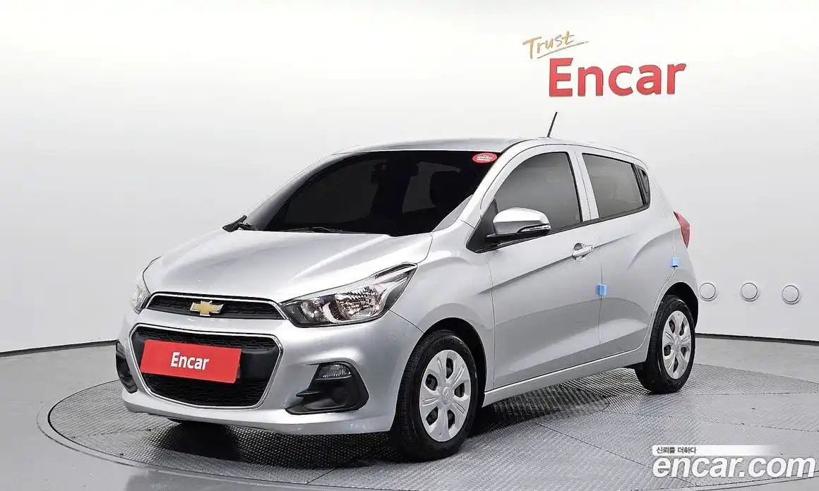 Chevrolet Spark 2017 1.0 Автомат в Москве № 37471, фото 12