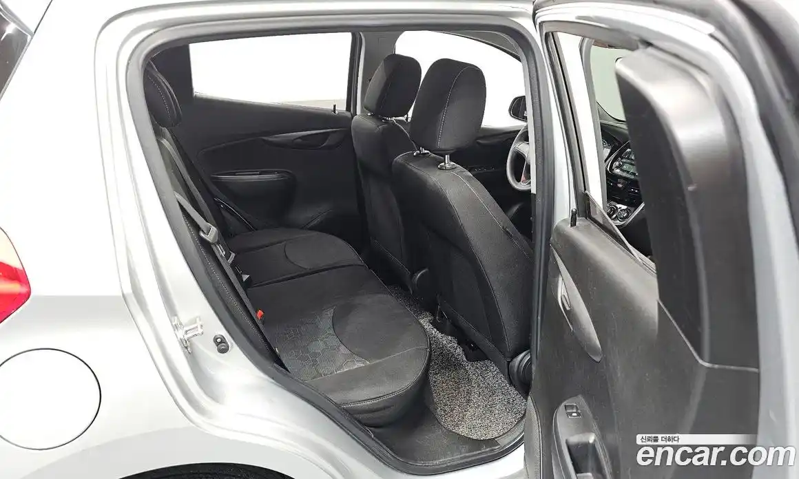 Chevrolet Spark 2017 1.0 Автомат в Москве № 37471, фото 15