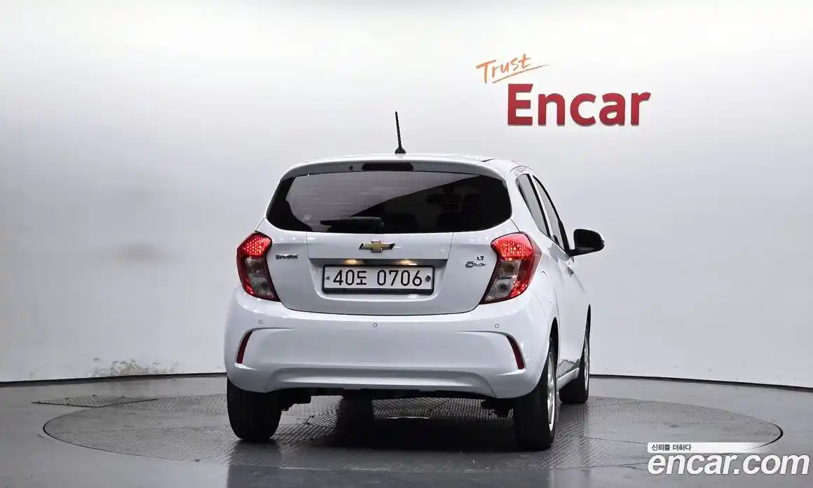 Chevrolet Spark 2017 1.0 Автомат в Москве № 37623, фото 17