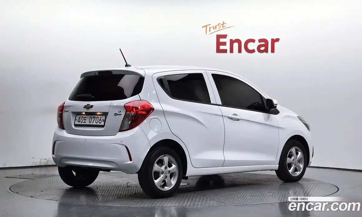 Chevrolet Spark 2017 1.0 Автомат в Москве № 37623, фото 8
