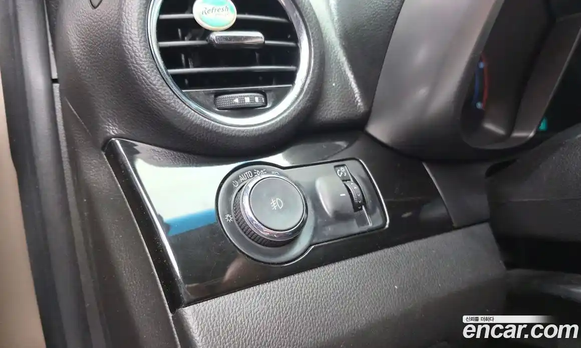 Chevrolet Orlando 2012 2.0 Автомат в Москве № 38304, фото 17