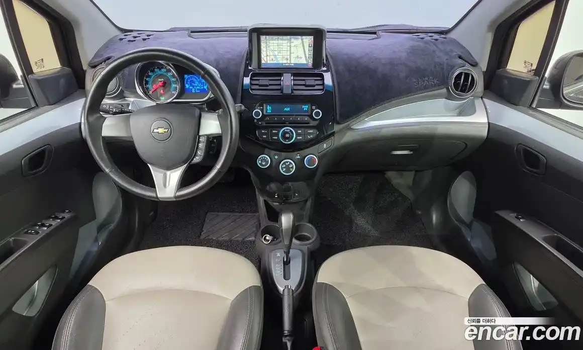 Chevrolet Spark 2014 1.0 Автомат в Москве № 39278, фото 4