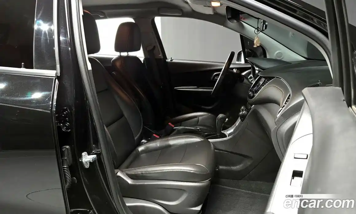 Chevrolet Trax 2021 1.4 Автомат в Москве № 40418, фото 13