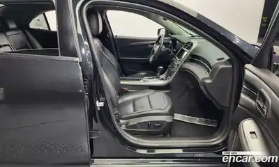 Chevrolet Malibu 2015 2.0 Автомат в Москве № 41230, миниатюра 4