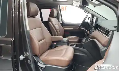 Hyundai Starex 2019 2.5 Автомат в Москве № 43779, миниатюра 6