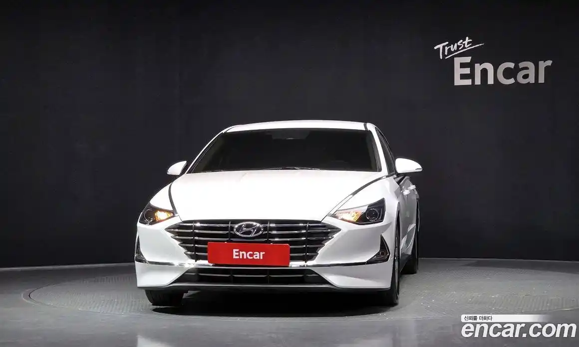 Hyundai Sonata 2022 2.0 Автомат в Москве № 44246, фото 7