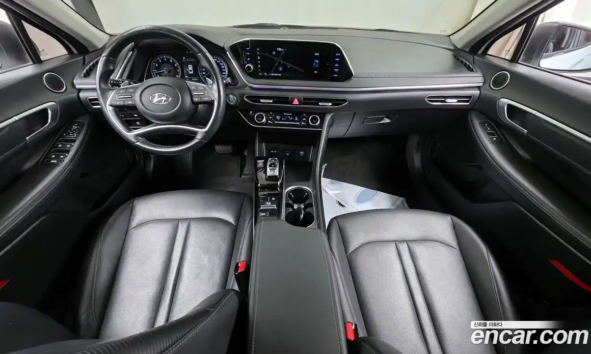 Hyundai Sonata 2022 2.0 Автомат в Москве № 44246, фото 9