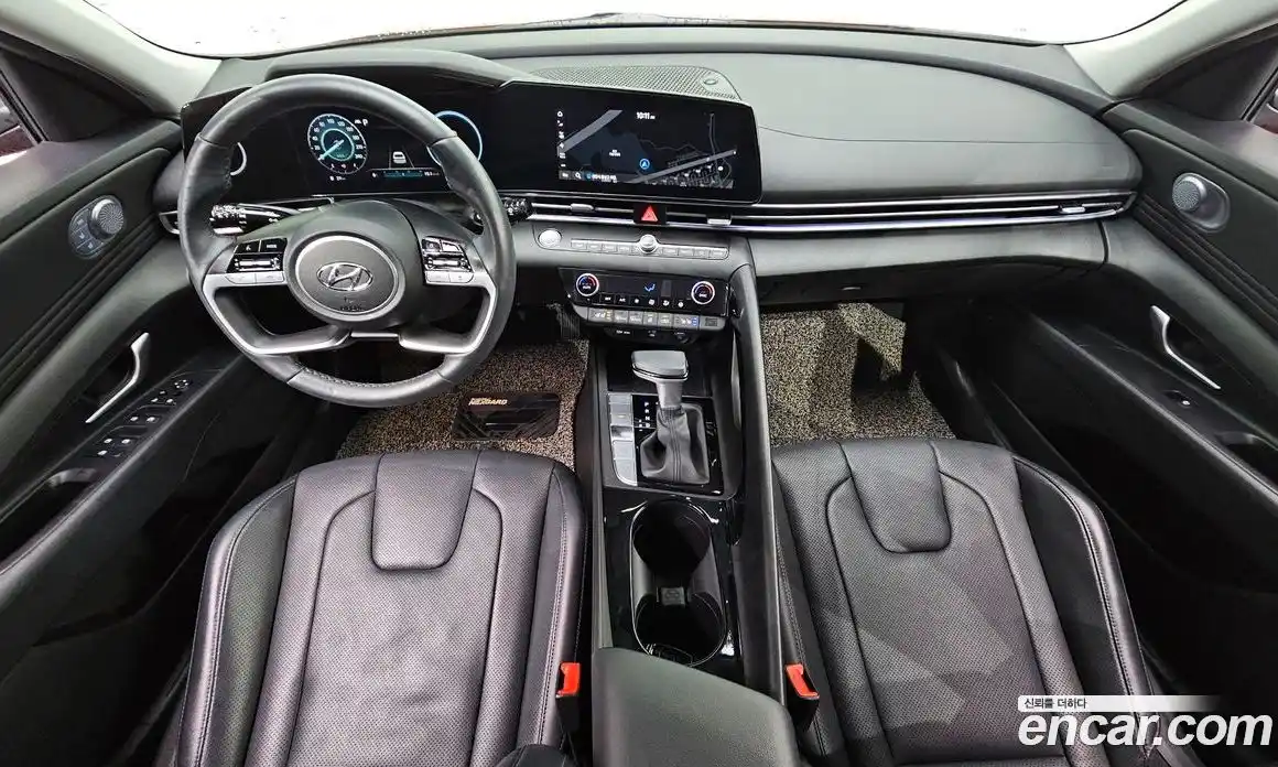 Hyundai Avante 2023 1.6 Автомат в Москве № 49107, фото 17