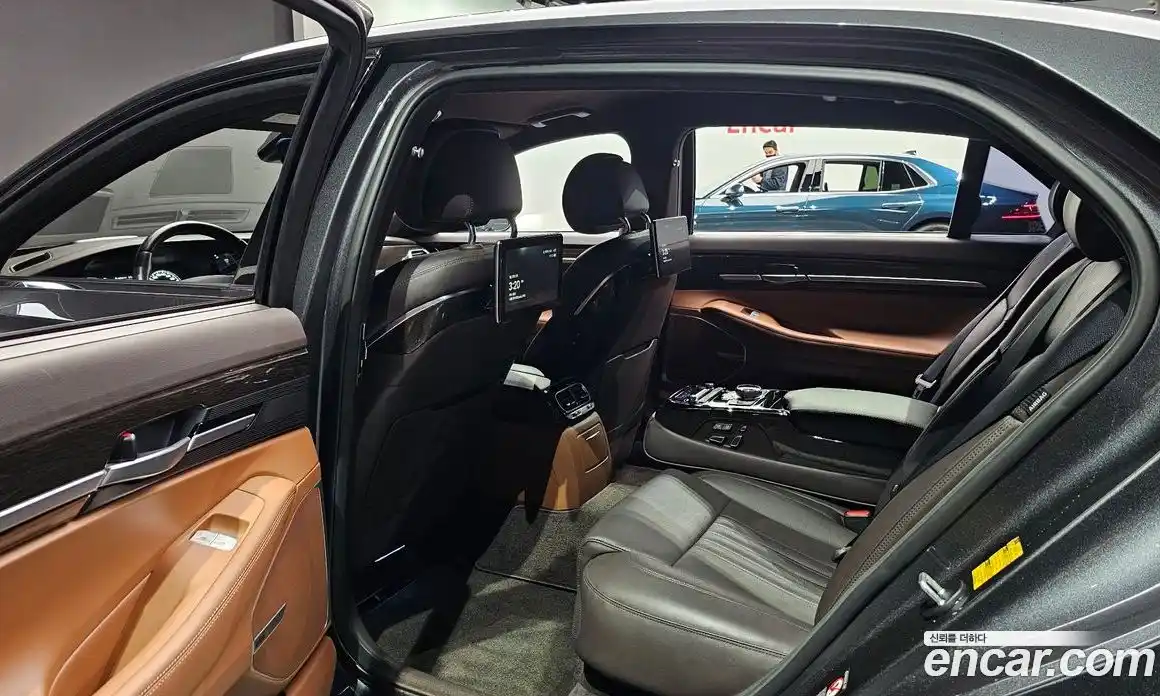 Genesis G90 2019 3.8 Автомат в Москве № 56558, фото 12