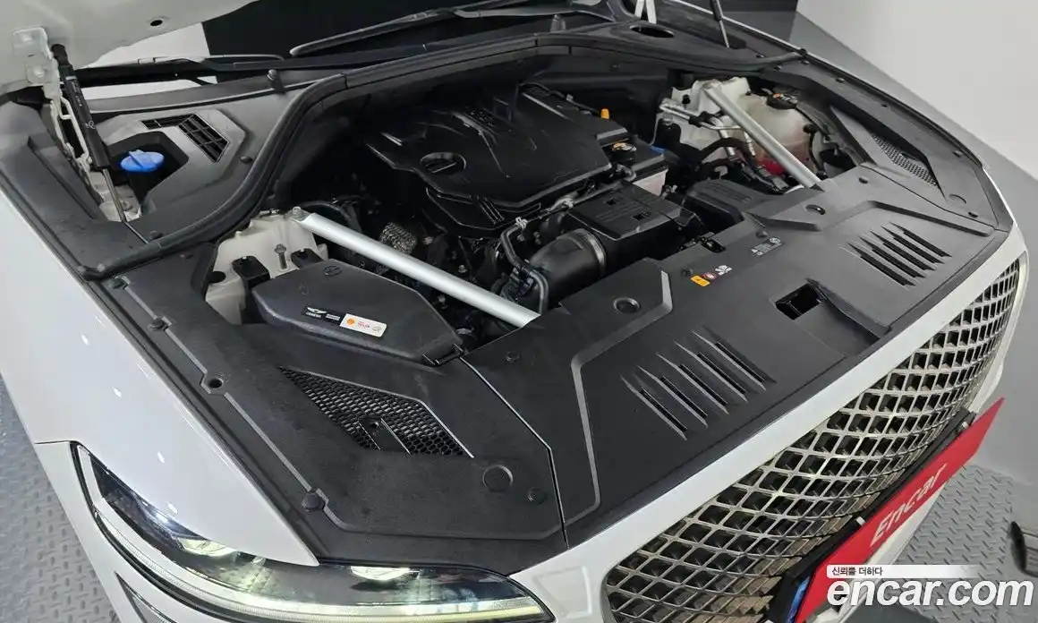 Genesis GV70 2022 2.5 Автомат в Москве № 56668, фото 2