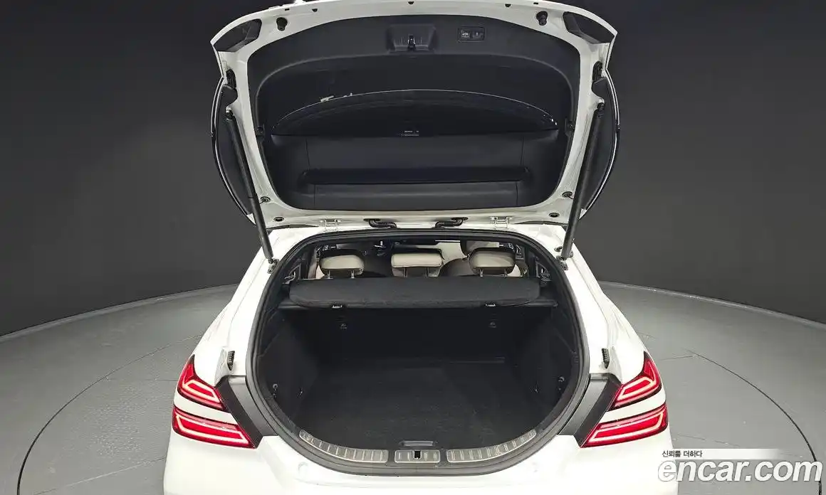 Genesis G70 2023 2.0 Автомат в Москве № 57249, фото 15