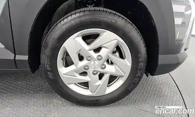 Hyundai Kona 2023 1.6 Автомат в Москве № 634, миниатюра 10