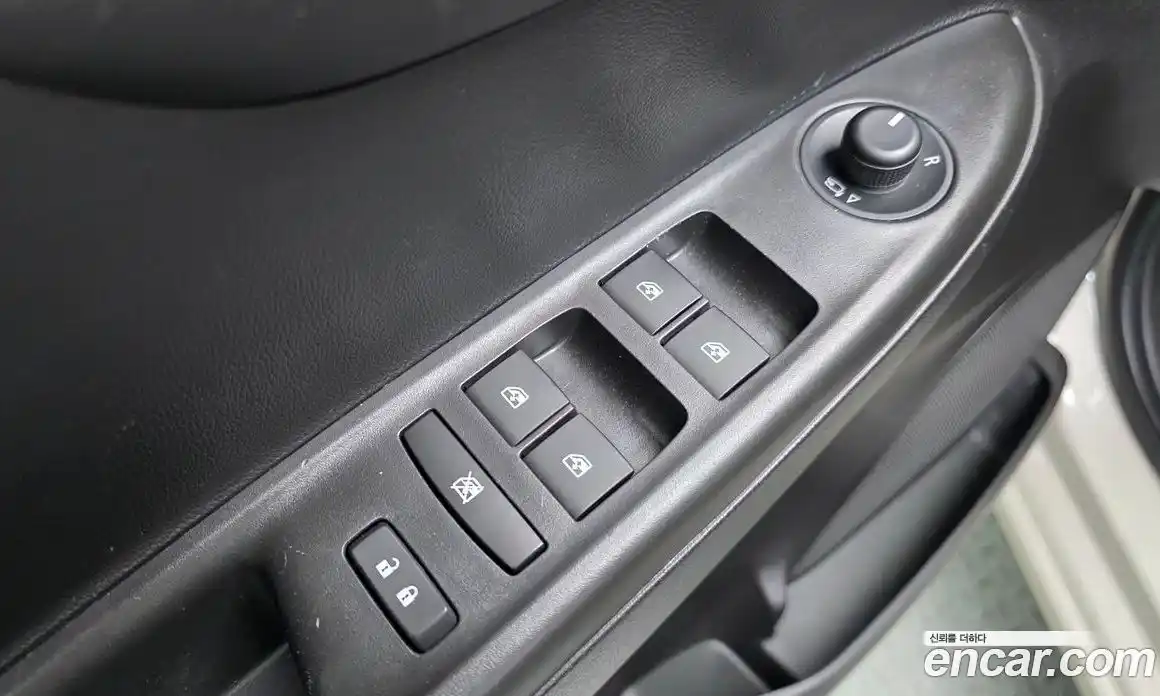 Chevrolet Spark 2016 1.0 Автомат в Москве № 64322, фото 3