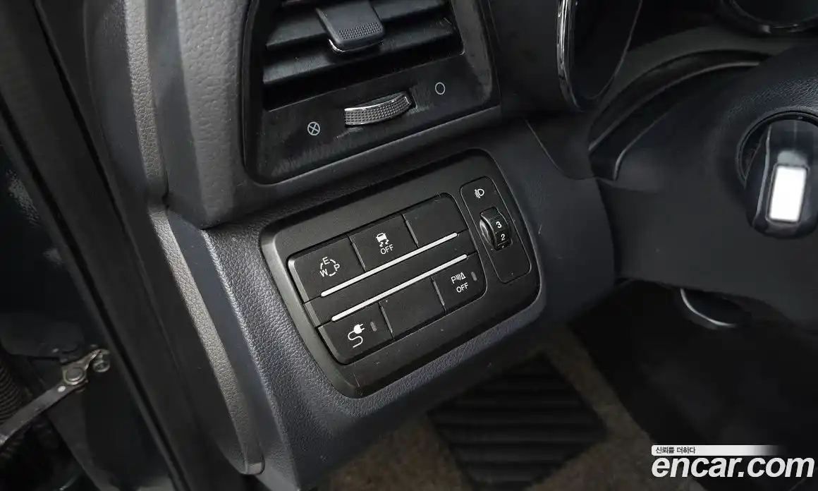 SsangYong TIBOLI 2018 1.6 Автомат в Москве № 71491, фото 16