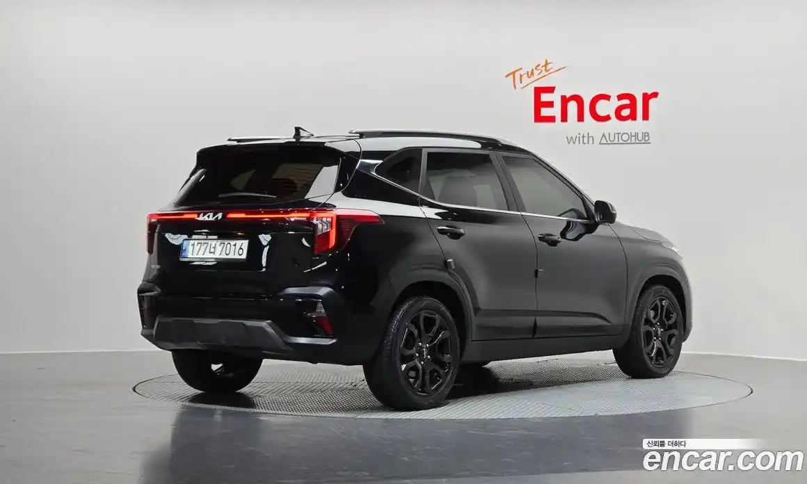 Kia Seltos 2023 1.6 Автомат в Москве № 73696, фото 8