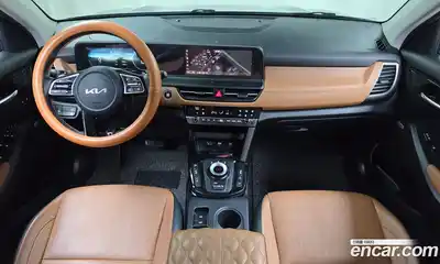 Kia Seltos 2023 1.6 Автомат в Москве № 73696, миниатюра 9