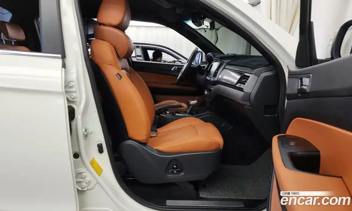 SsangYong Rexton 2023 2.2 Автомат в Москве № 76755, фото 3