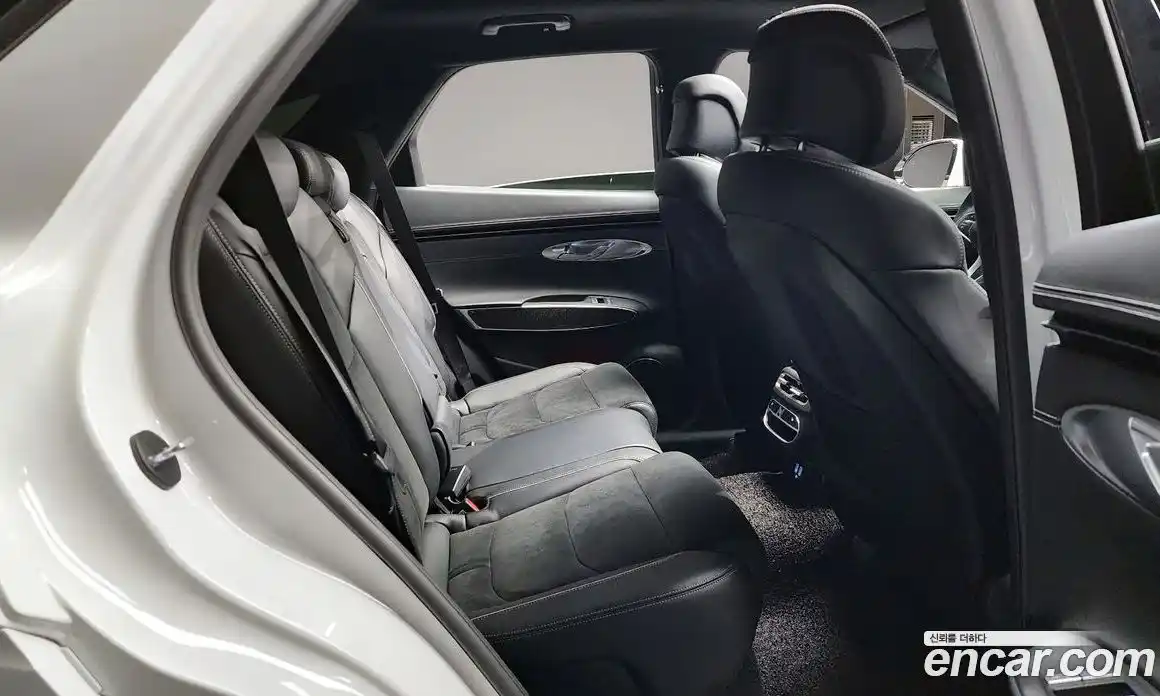 Genesis GV70 2023 2.5 Автомат в Москве № 83686, фото 20