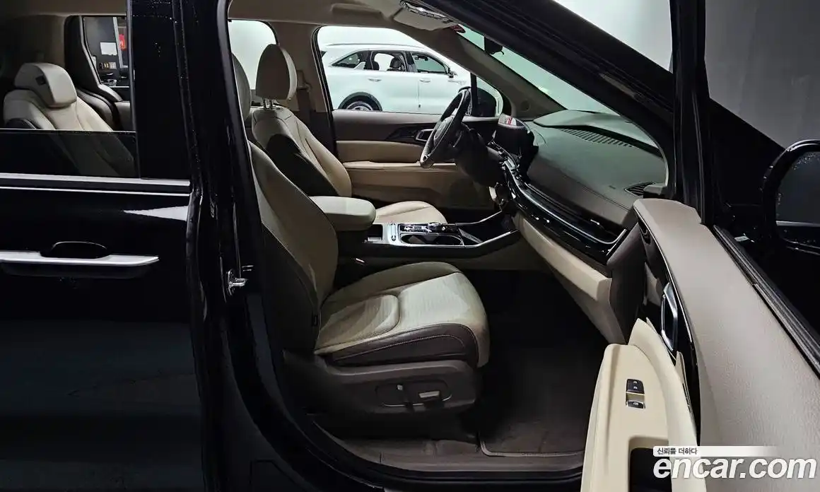 Kia Canival 2024 2.2 Автомат в Москве № 903, фото 15