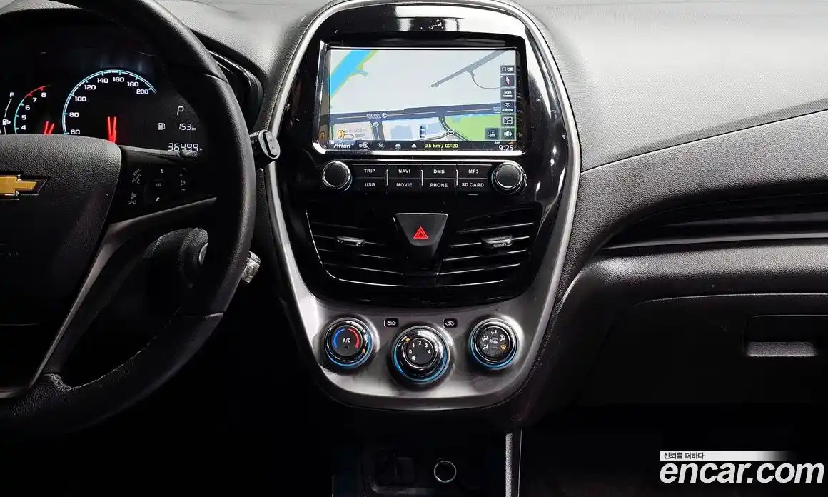 Chevrolet Spark 2016 1.0 Автомат в Москве № 92897, фото 12