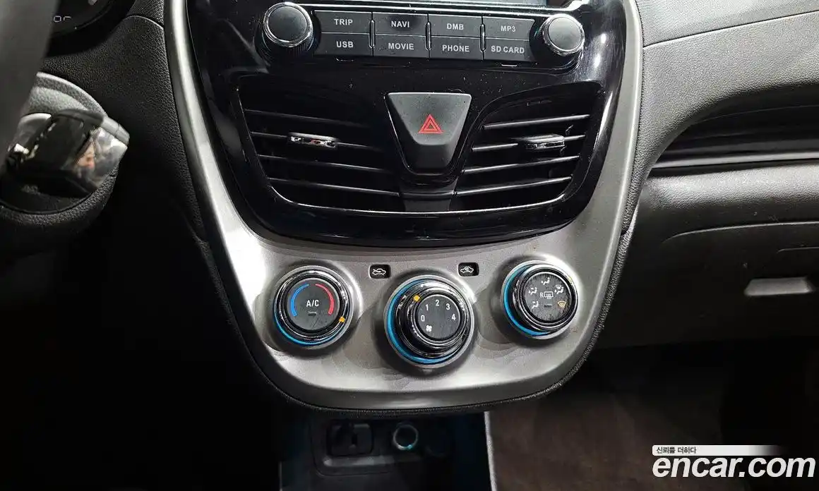 Chevrolet Spark 2016 1.0 Автомат в Москве № 92897, фото 16