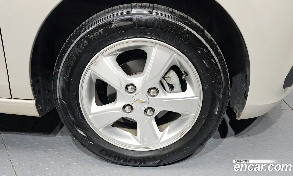 Chevrolet Spark 2016 1.0 Автомат в Москве № 92897, фото 17