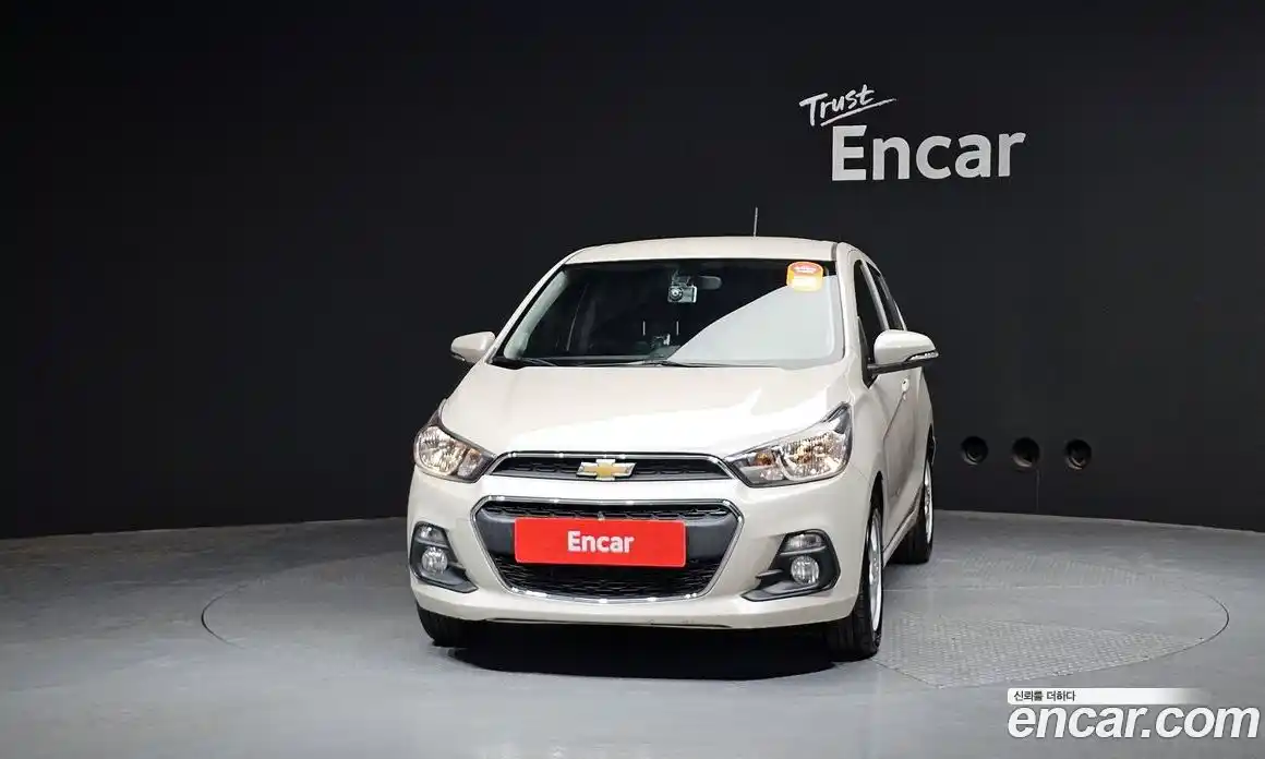 Chevrolet Spark 2016 1.0 Автомат в Москве № 92897, фото 3