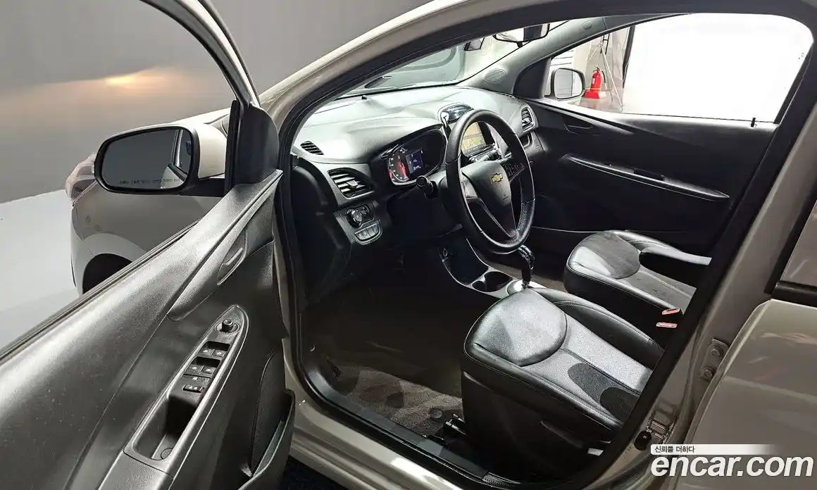 Chevrolet Spark 2016 1.0 Автомат в Москве № 92897, фото 5