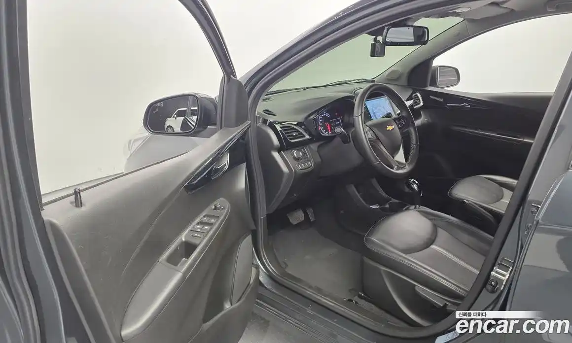 Chevrolet Spark 2019 1.0 Автомат в Москве № 102813, фото 18