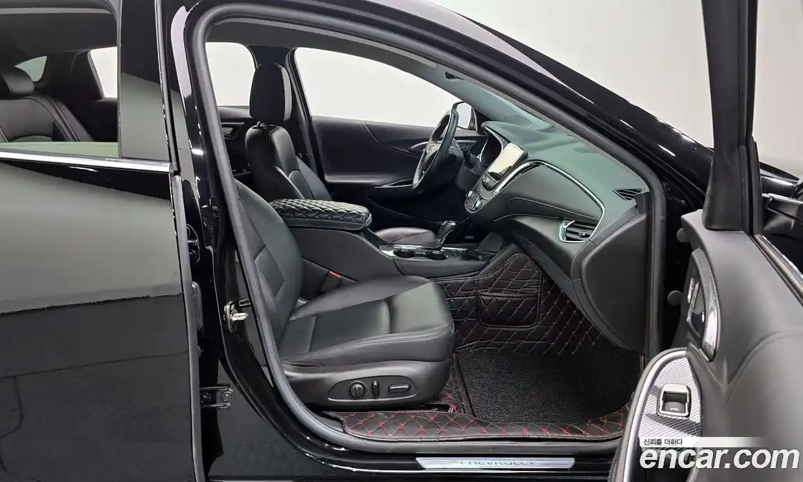 Chevrolet Malibu 2020 2.0 Автомат в Москве № 103453, фото 12