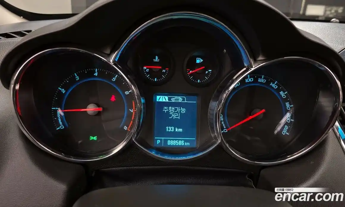 Chevrolet Cruze 2013 1.8 Автомат в Москве № 103771, фото 20