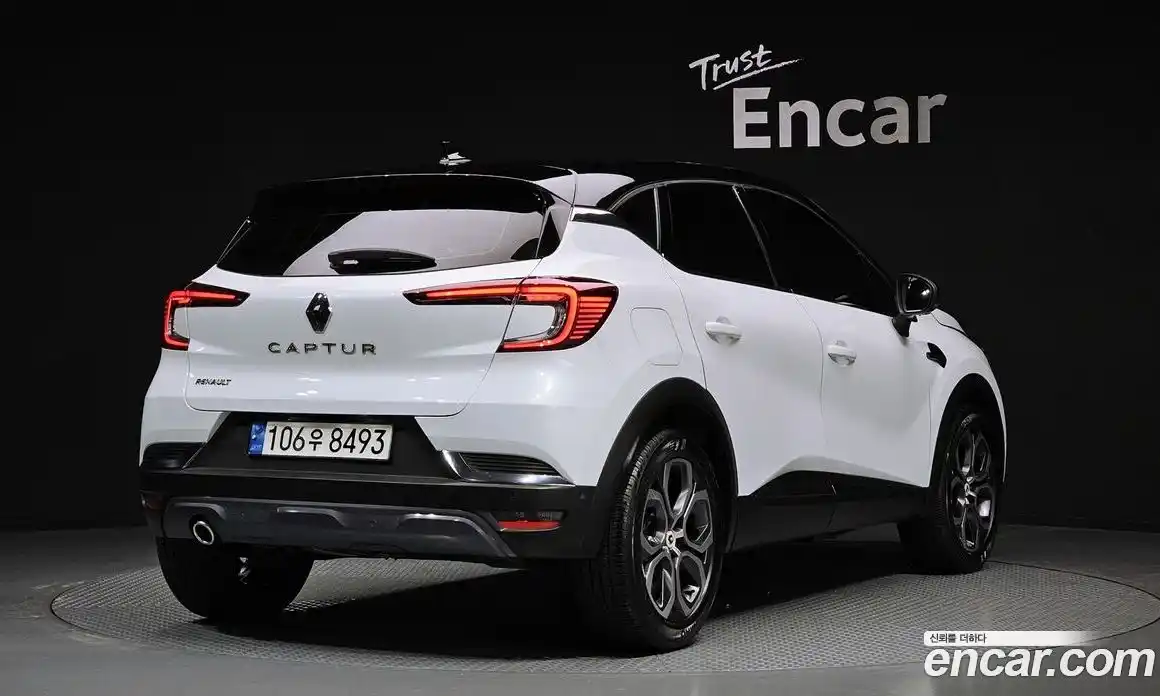 Renault Captur 2020 1.3 Автомат в Москве № 106031, фото 11