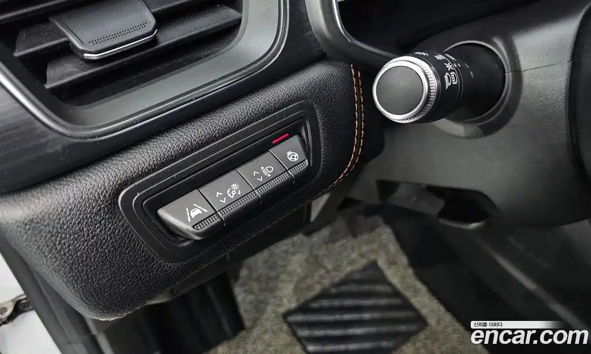 Renault Captur 2020 1.3 Автомат в Москве № 106031, фото 3