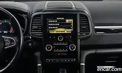 Renault QM6 2017 2.0 Автомат в Москве № 106877, миниатюра 3