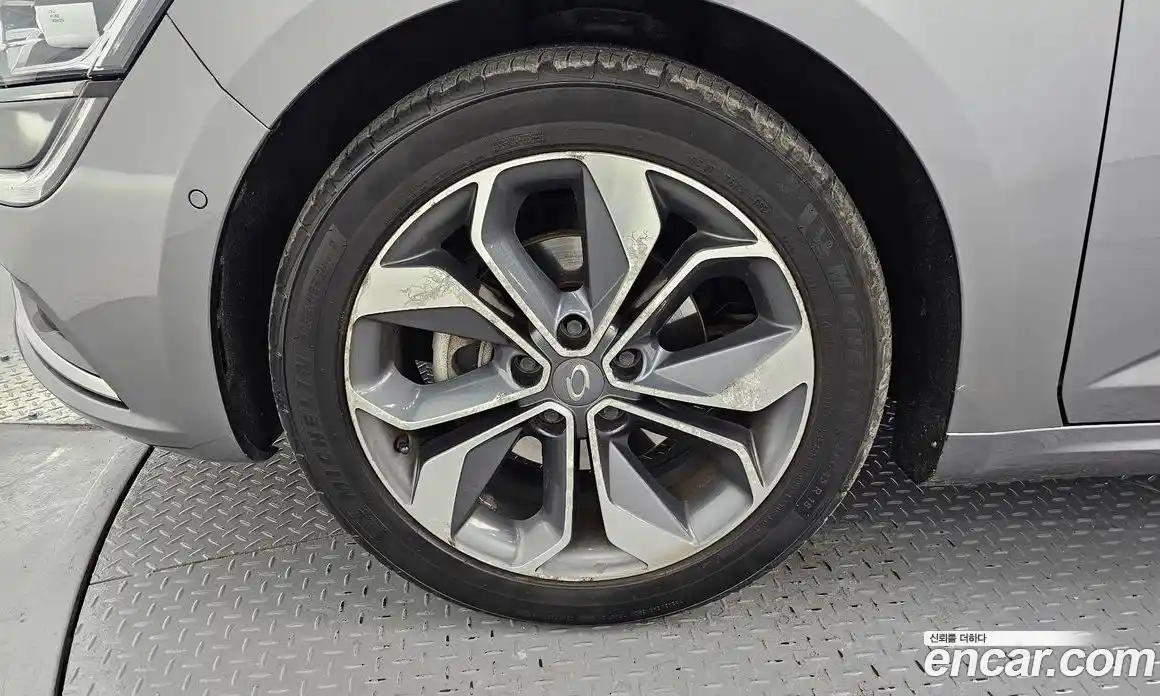 Renault SM6 2019 2.0 Автомат в Москве № 107282, фото 12