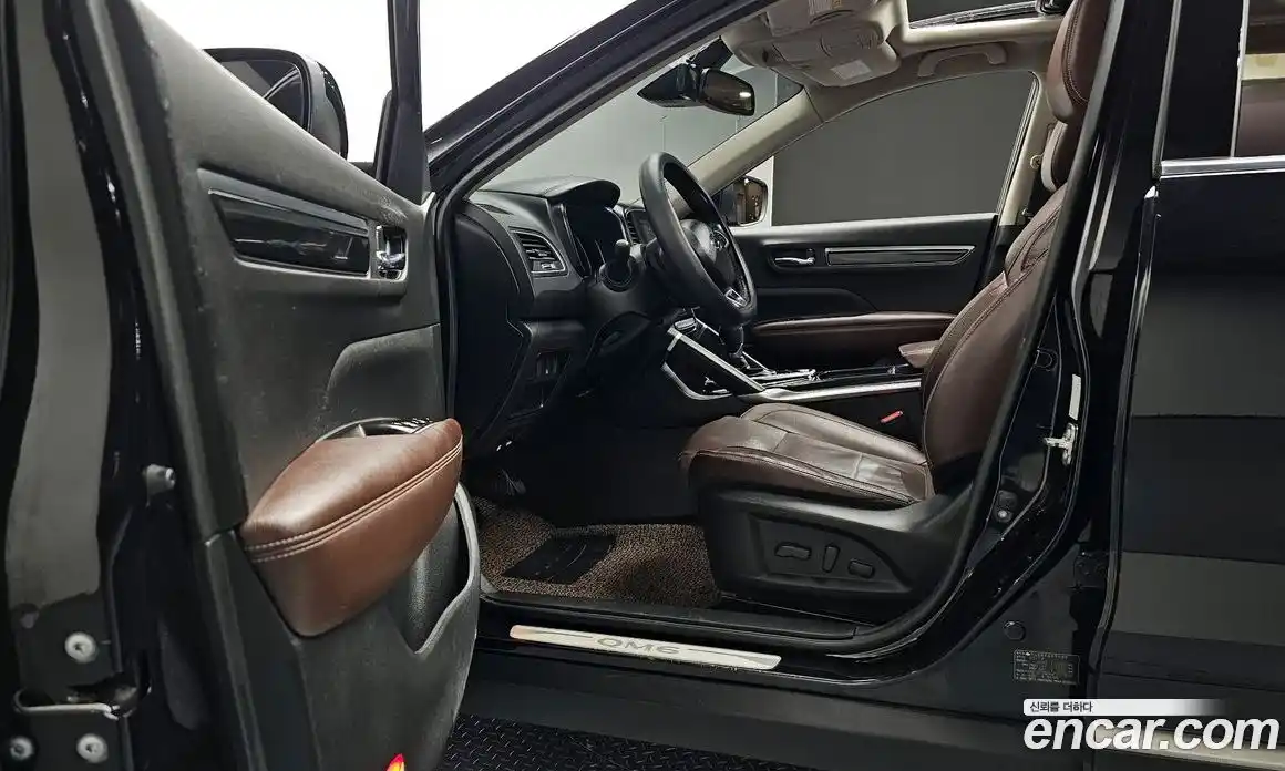 Renault QM6 2017 2.0 Автомат в Москве № 107343, фото 14