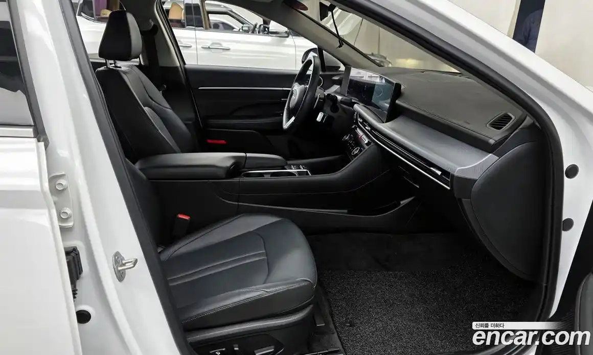 Hyundai Sonata 2024 1.6 Автомат в Москве № 107697, фото 17