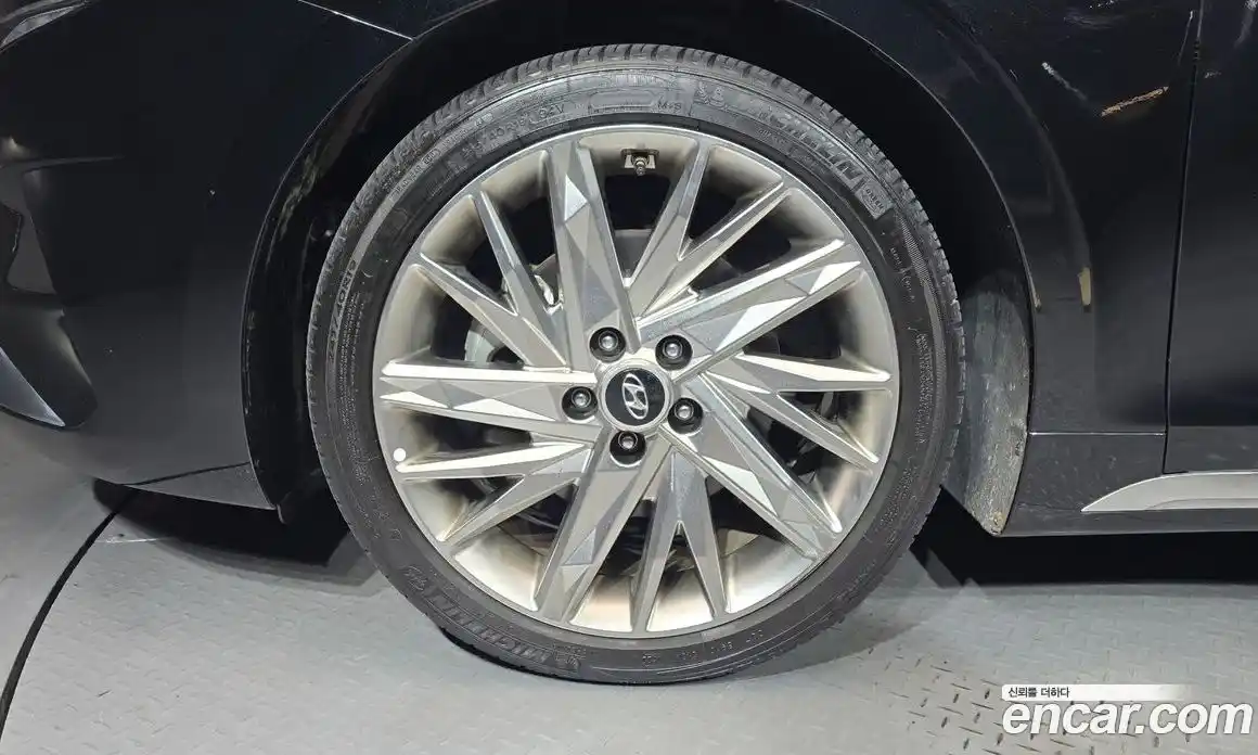 Hyundai Grandeur 2023 2.5 Автомат в Москве № 109591, фото 12