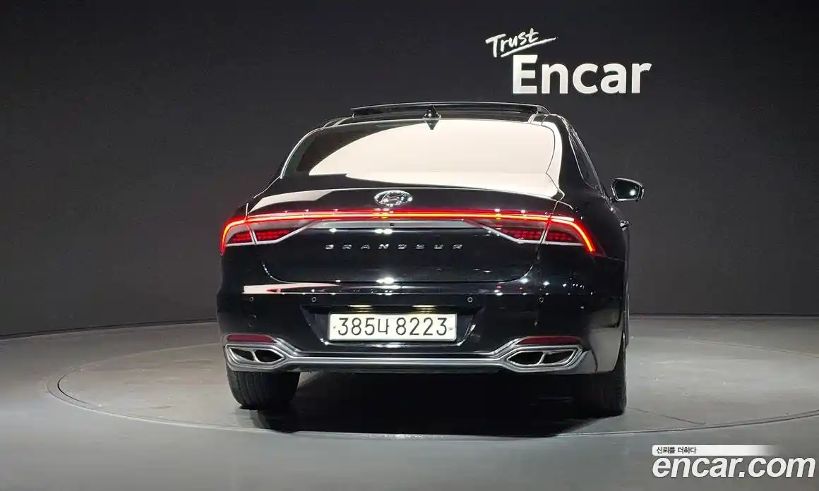 Hyundai Grandeur 2023 2.5 Автомат в Москве № 109591, фото 17